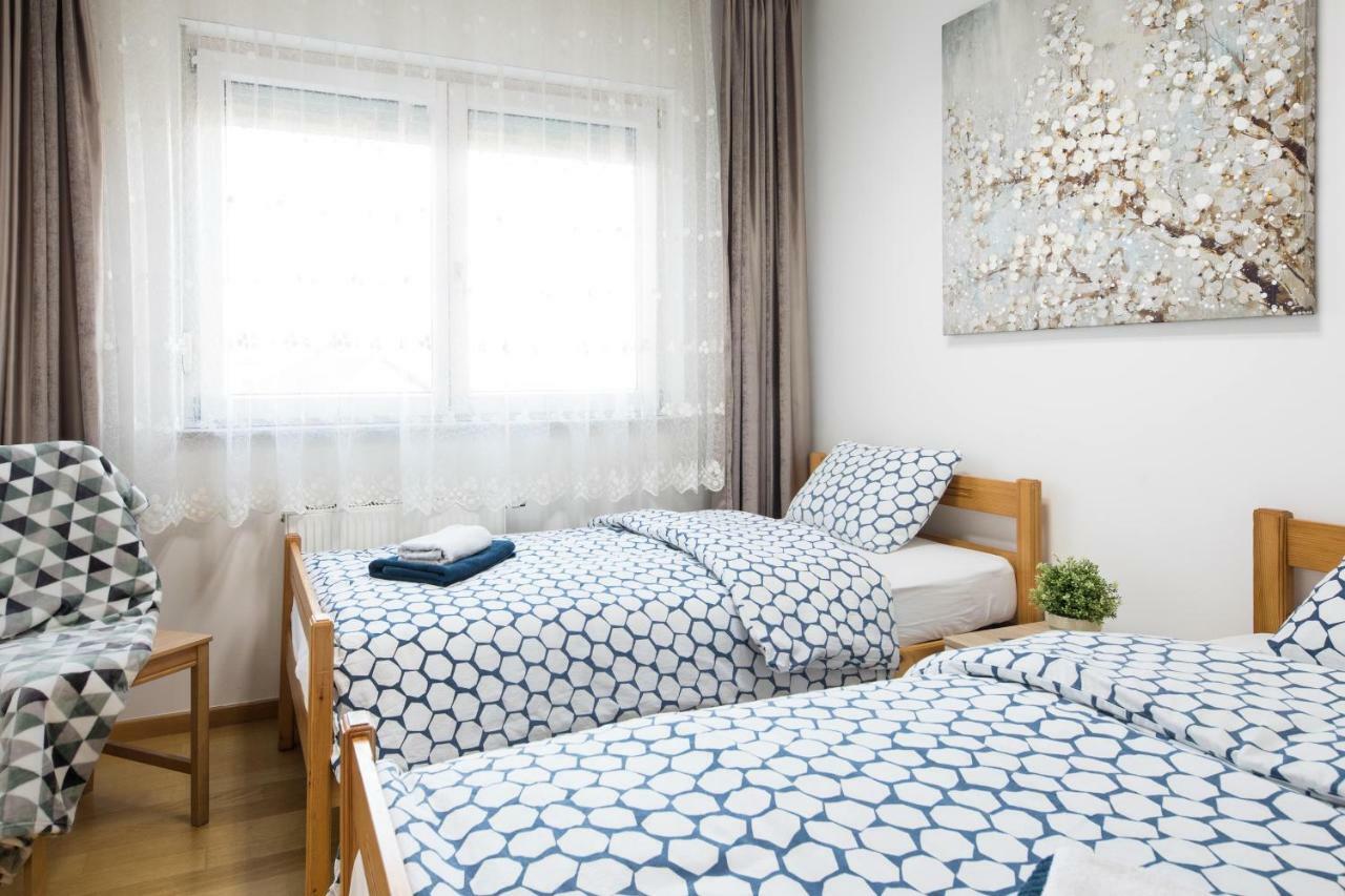 2 Bedroom Apt. In The Business Zone- Free Parking Zagreb Luaran gambar